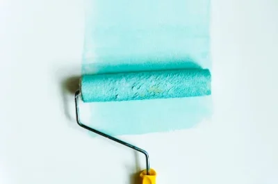 Peinture intérieure à Tréglamus — murs, plafonds et boiseries